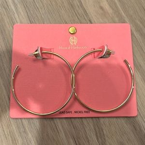 💕 NWOT House of Harlow Earrings